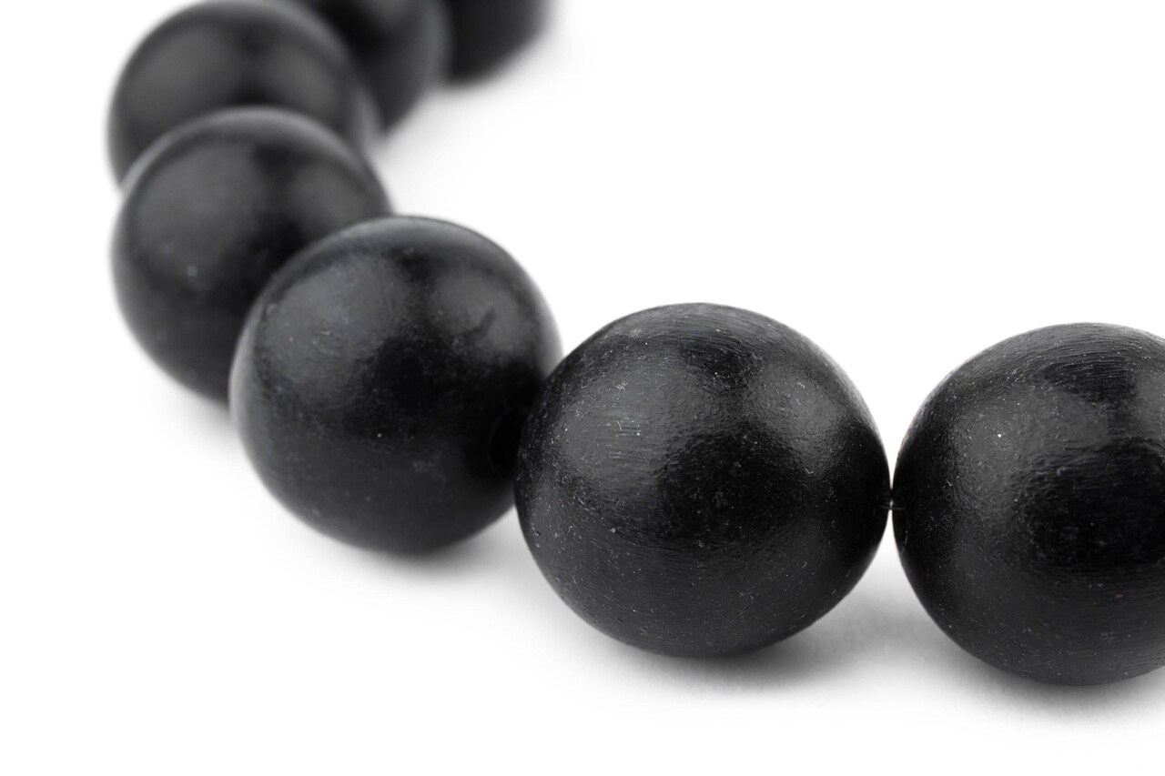 The Bead Chest Natural 20mm Wooden Beads in Black for Jewelry Making – Round Loose Wood Spacer Beads I Approximately 20 Beads